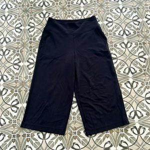 Athleta Seasoft Wide Crop Pant